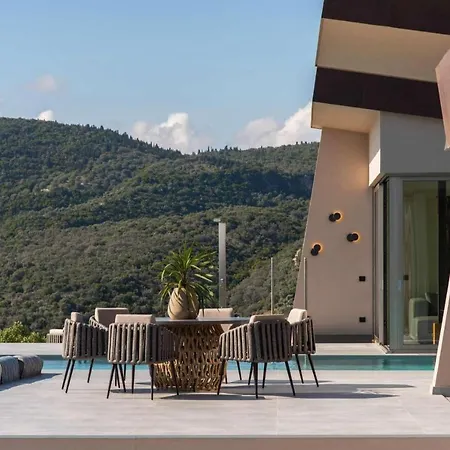 Villa Thalatta Evgiros